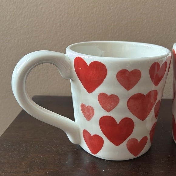 Set Of 2 Coffee Mugs Valentines Day Hearts Love New - Picture 2 of 3
